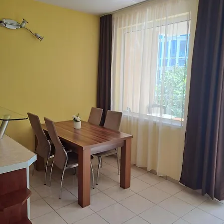 Breeze * Sunny Beach