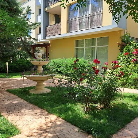 Apartment Breeze