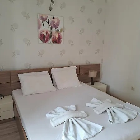 Breeze Apartment *