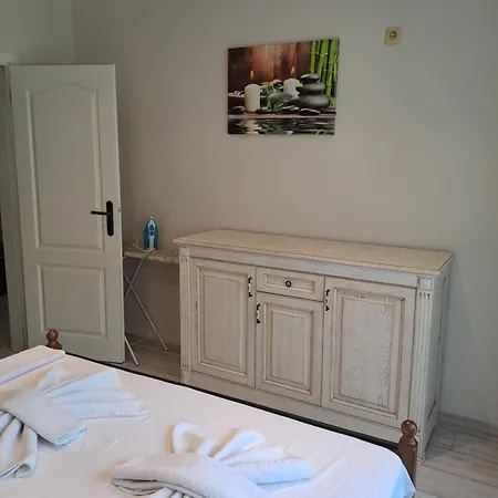 Breeze Apartment *